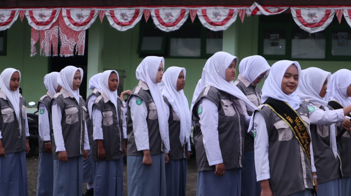 Serah terima jabatan pengurus osis